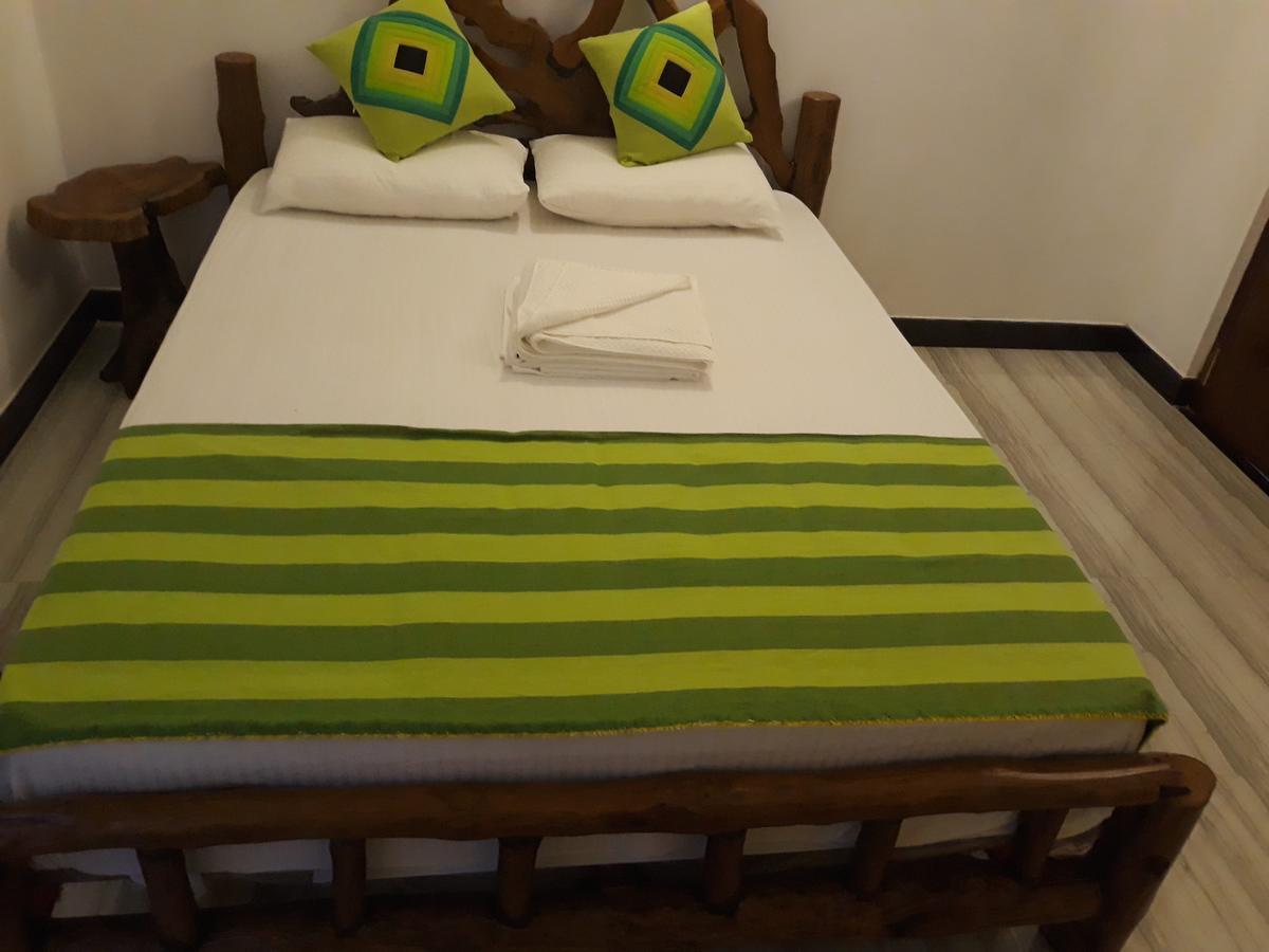 Hewage Resort Anuradhapura Bagian luar foto